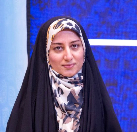 زهرا میری